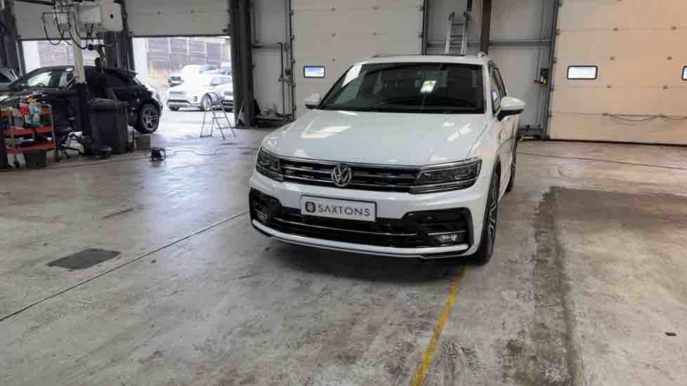 More views of Volkswagen Tiguan