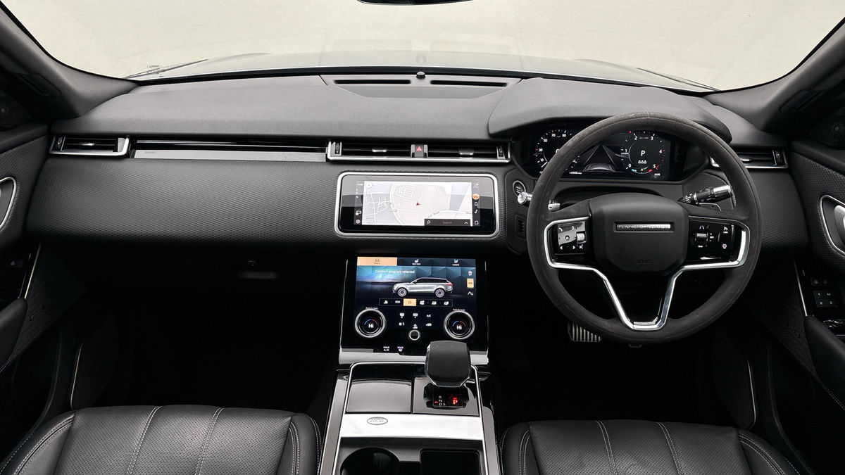 Land Rover Range Rover Velar Image 12