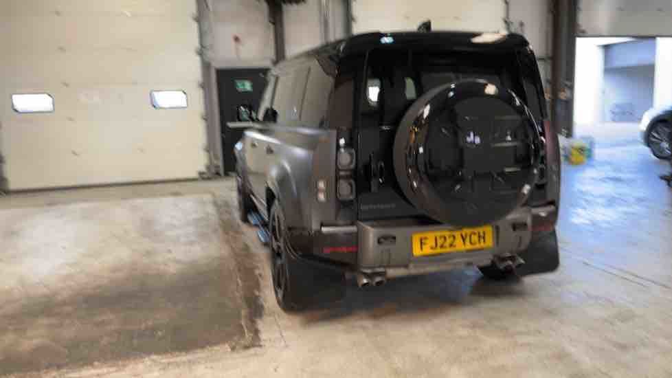 More views of Land Rover Defender 110