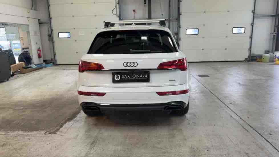 More views of Audi Q5