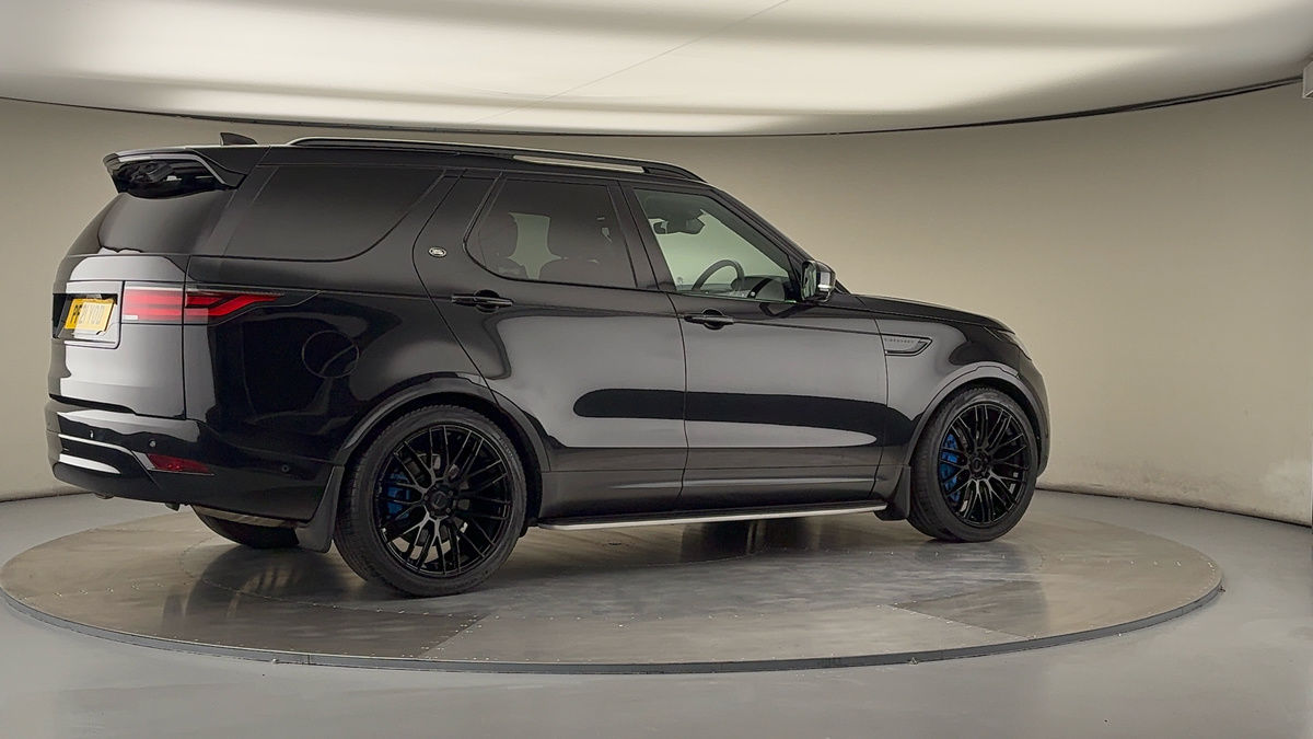 More views of Land Rover Discovery