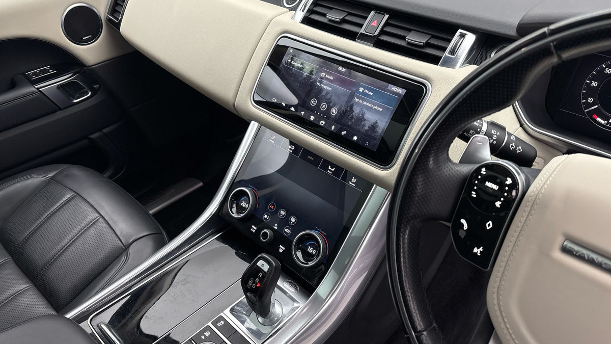 Land Rover Range Rover Sport Image 18