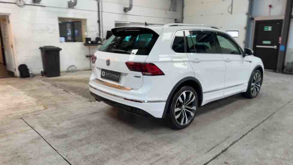 More views of Volkswagen Tiguan