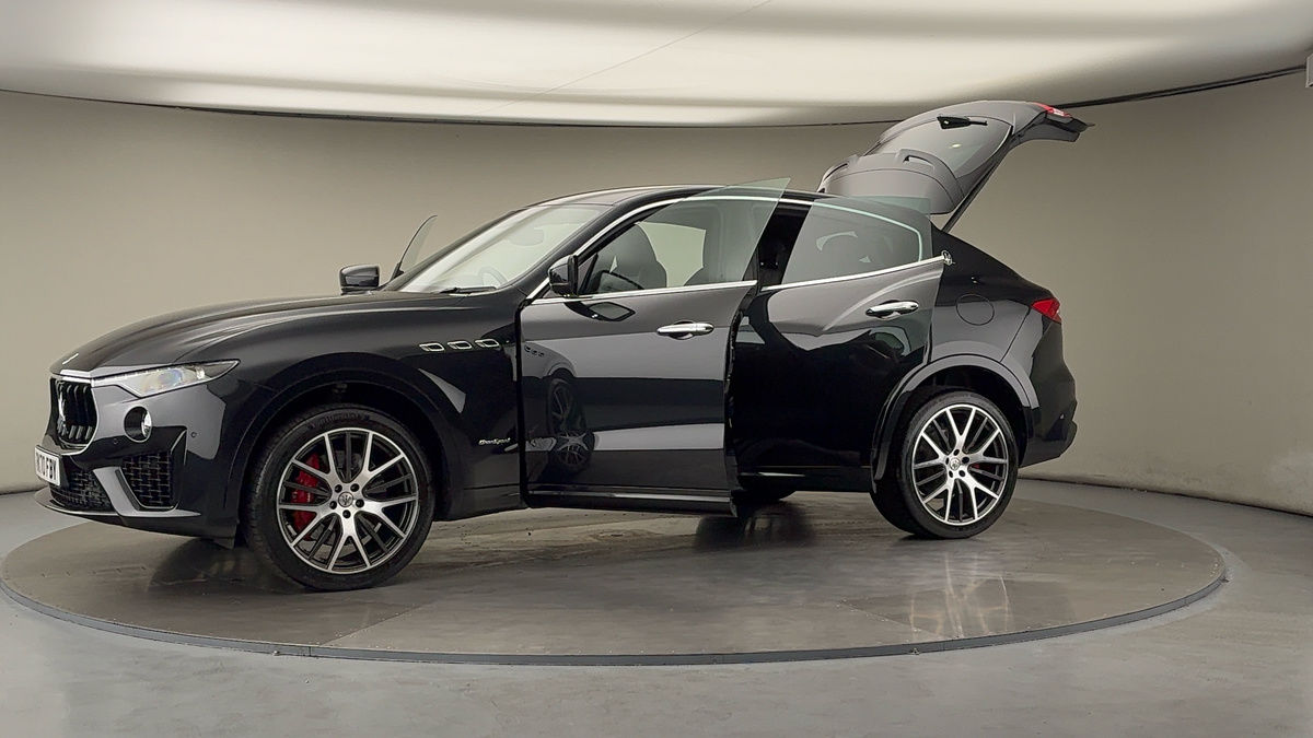 More views of Maserati Levante