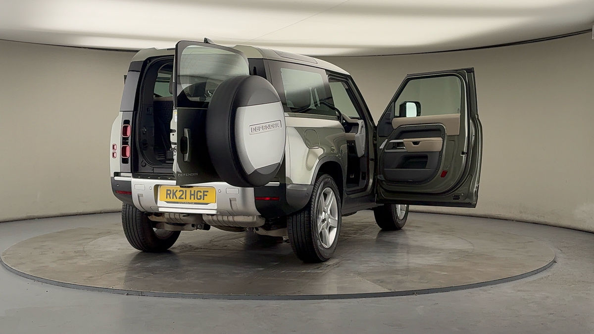More views of Land Rover Defender 90