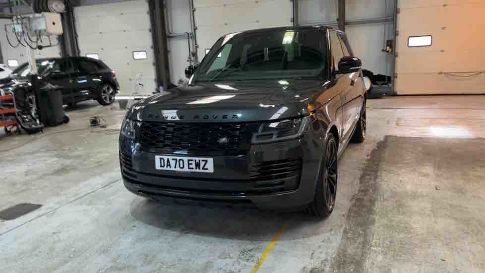 More views of Land Rover Range Rover