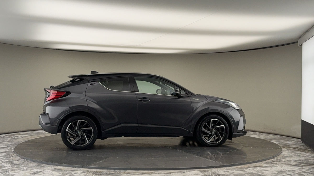 More views of Toyota C-HR