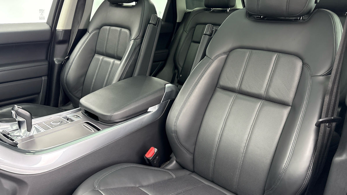 Land Rover Range Rover Sport Image 7