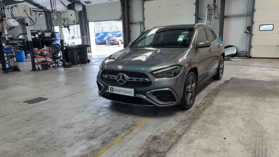 More views of Mercedes-Benz GLA