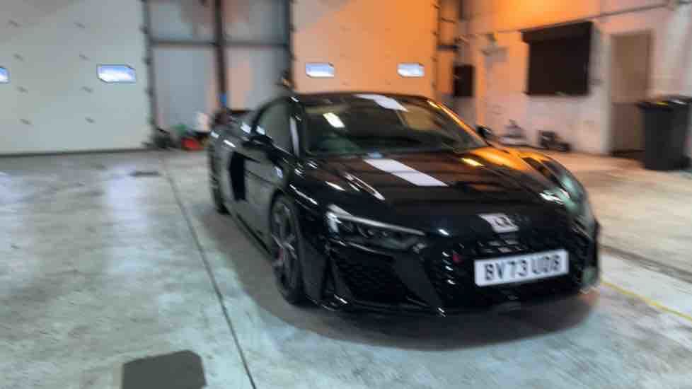 More views of Audi R8