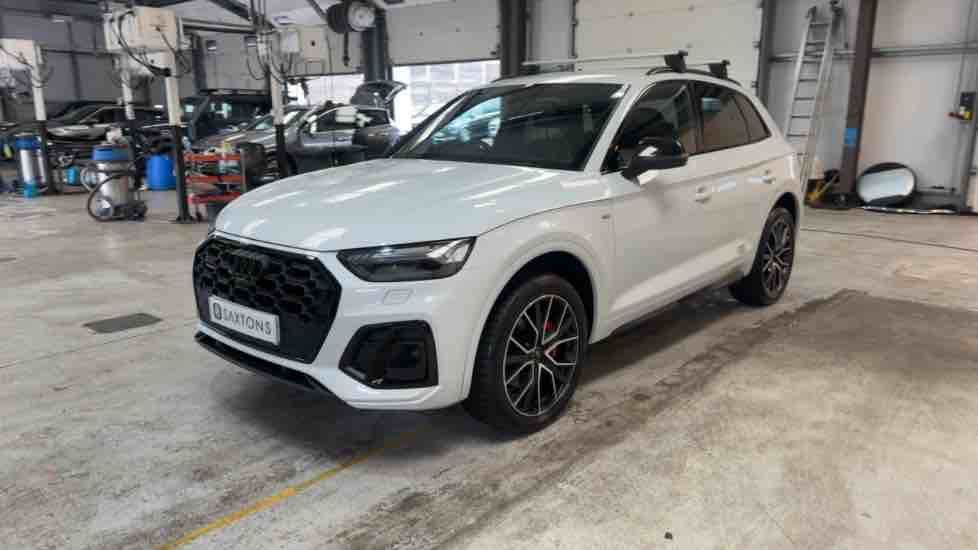 More views of Audi Q5
