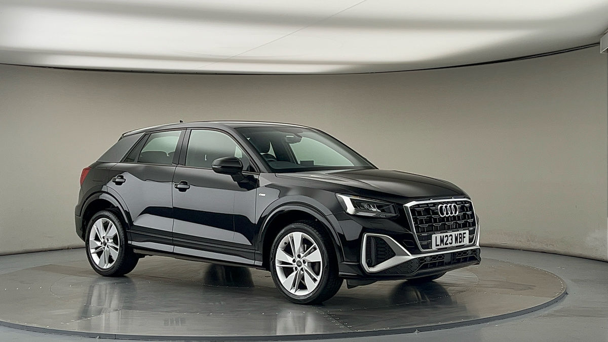 More views of Audi Q2