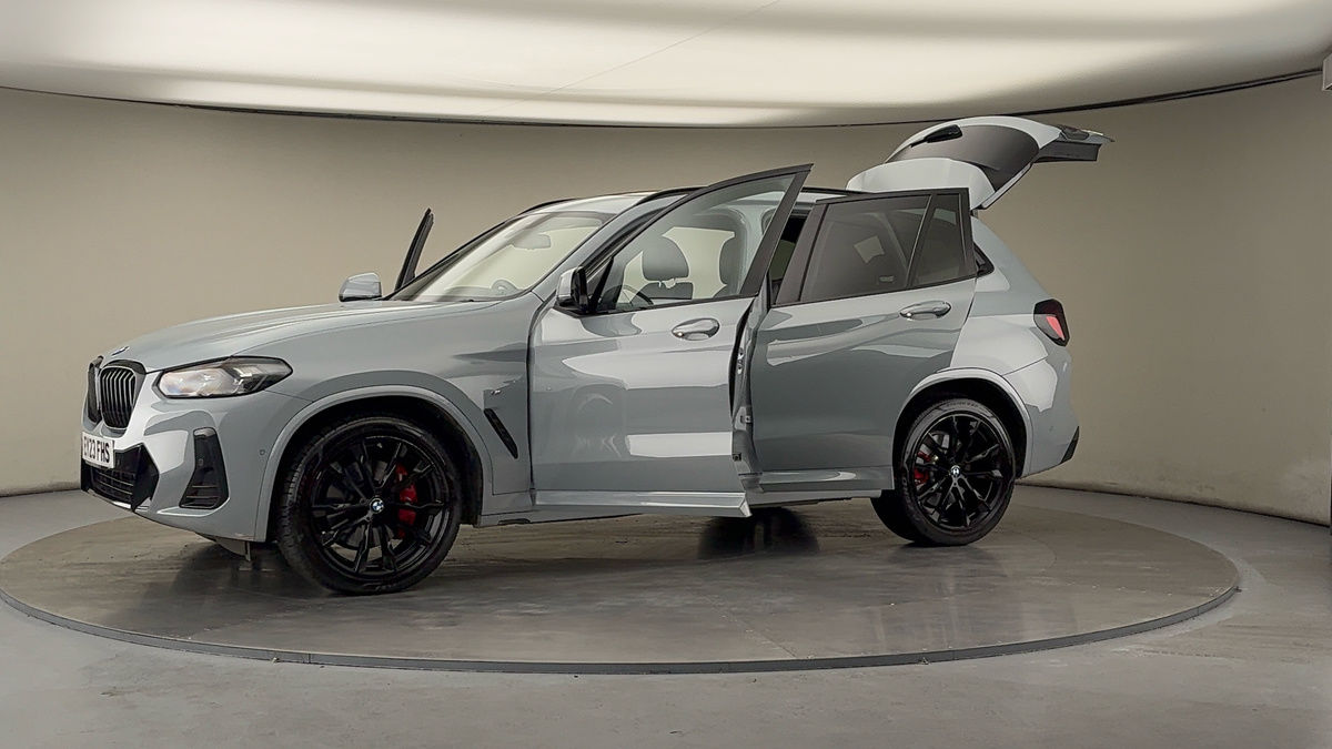 More views of BMW X3