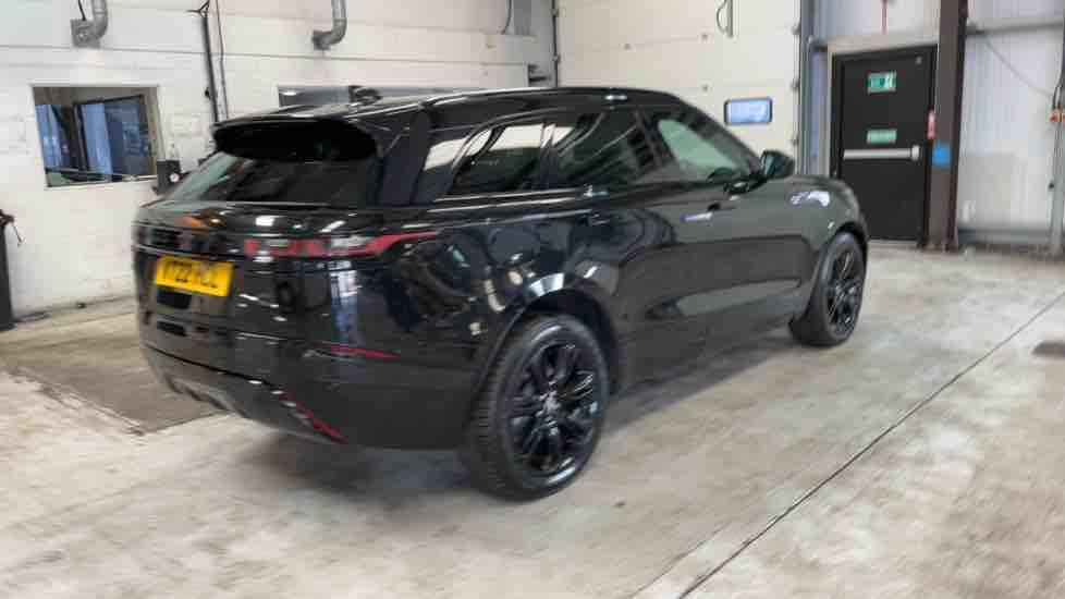 More views of Land Rover Range Rover Velar