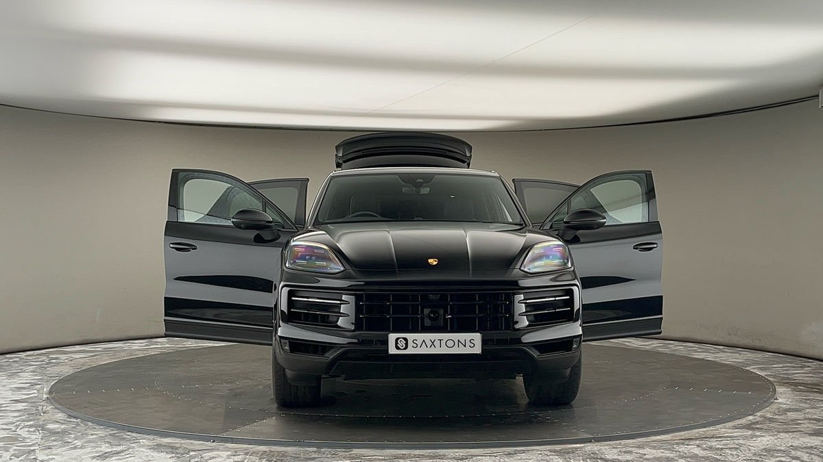 More views of Porsche Cayenne