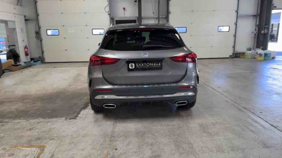 More views of Mercedes-Benz GLA