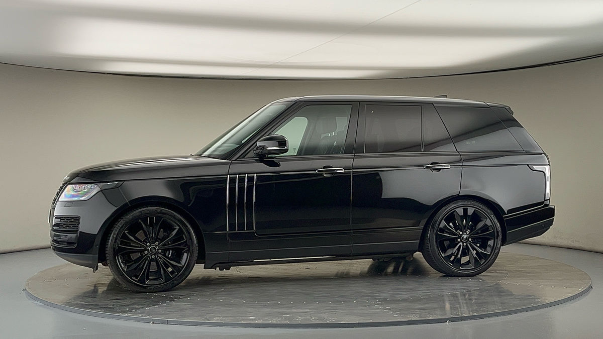 More views of Land Rover Range Rover