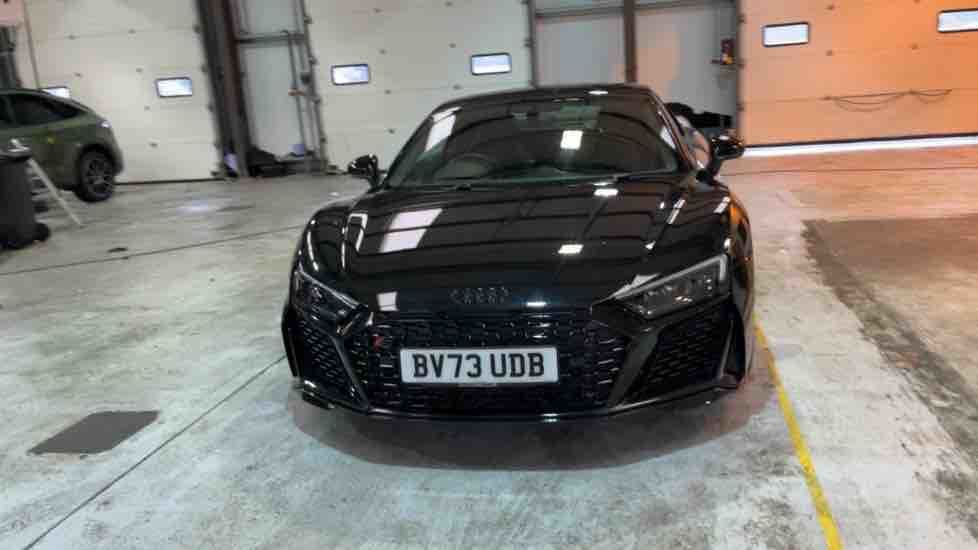 More views of Audi R8