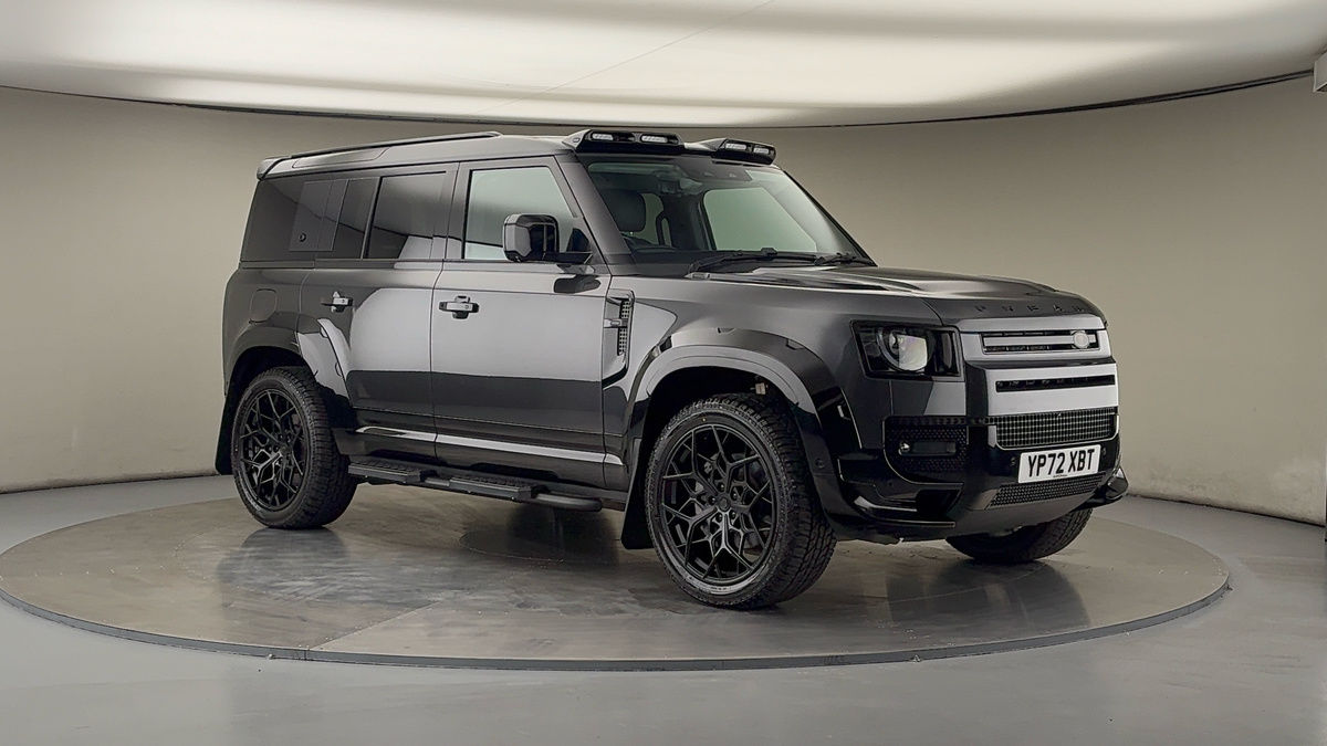 More views of Land Rover Defender 110
