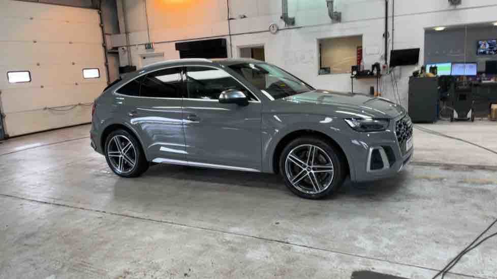 More views of Audi SQ5