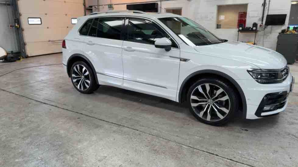 More views of Volkswagen Tiguan