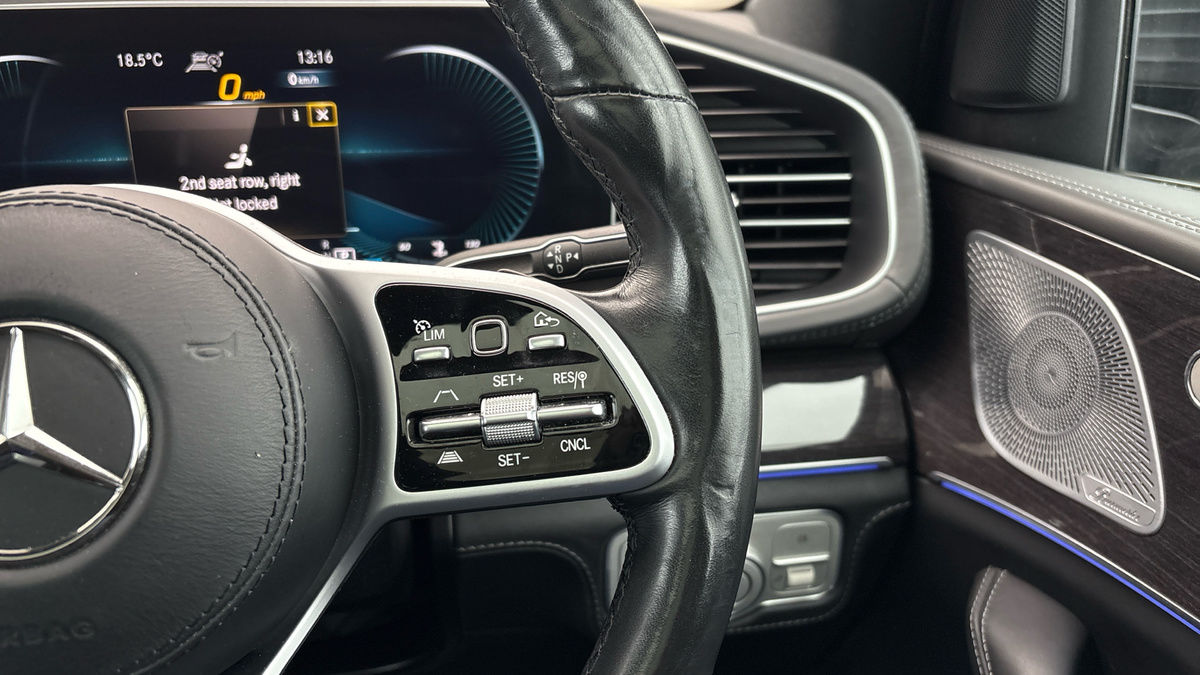 Mercedes-Benz GLS Image 14