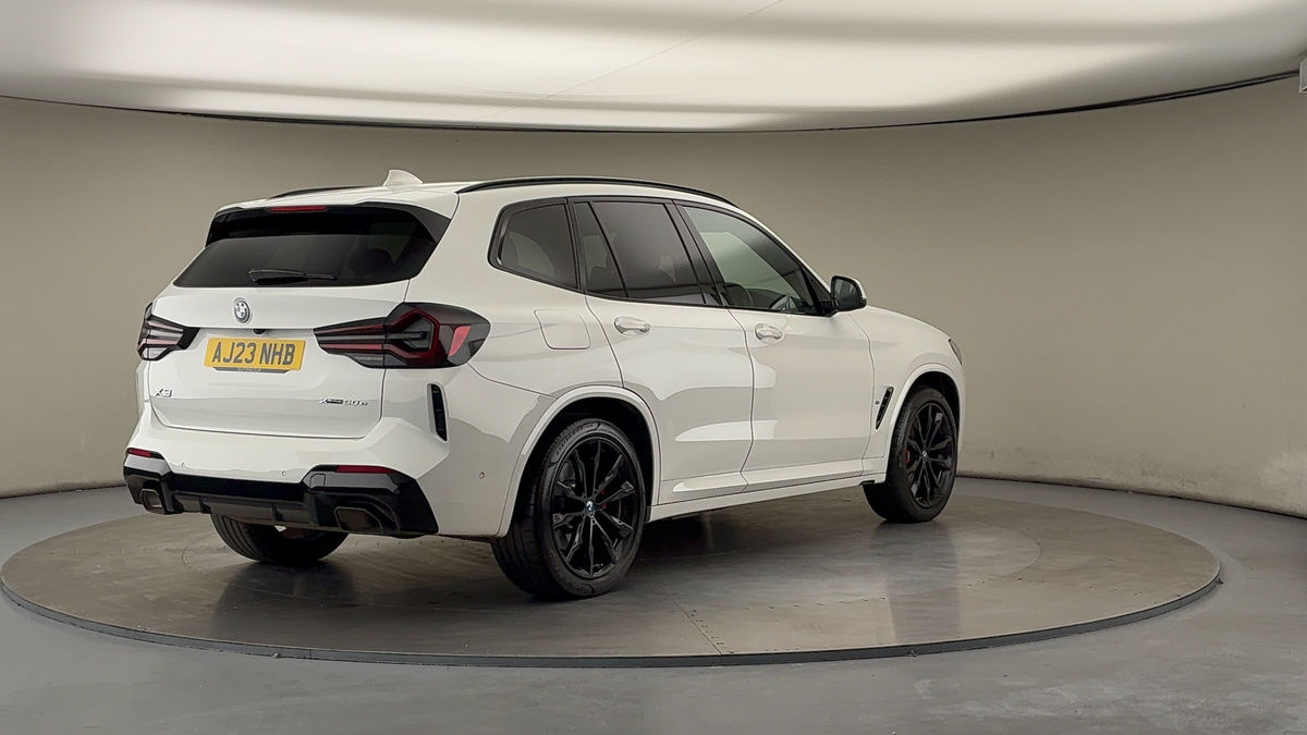 More views of BMW X3