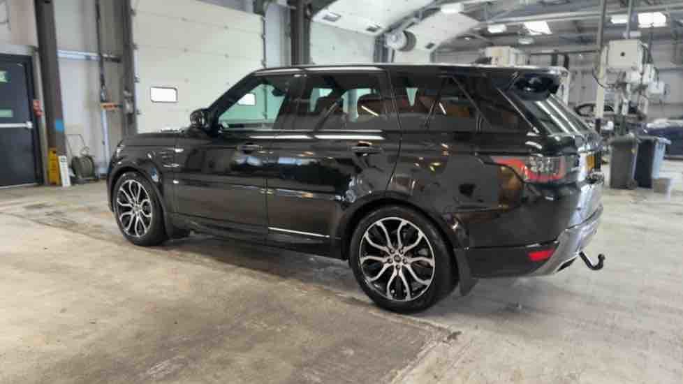 More views of Land Rover Range Rover Sport