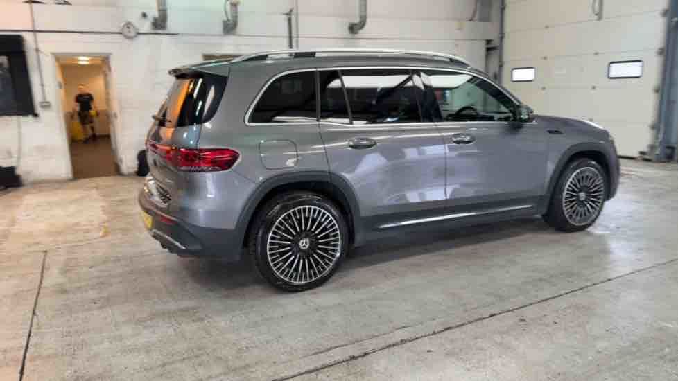 More views of Mercedes-Benz EQB