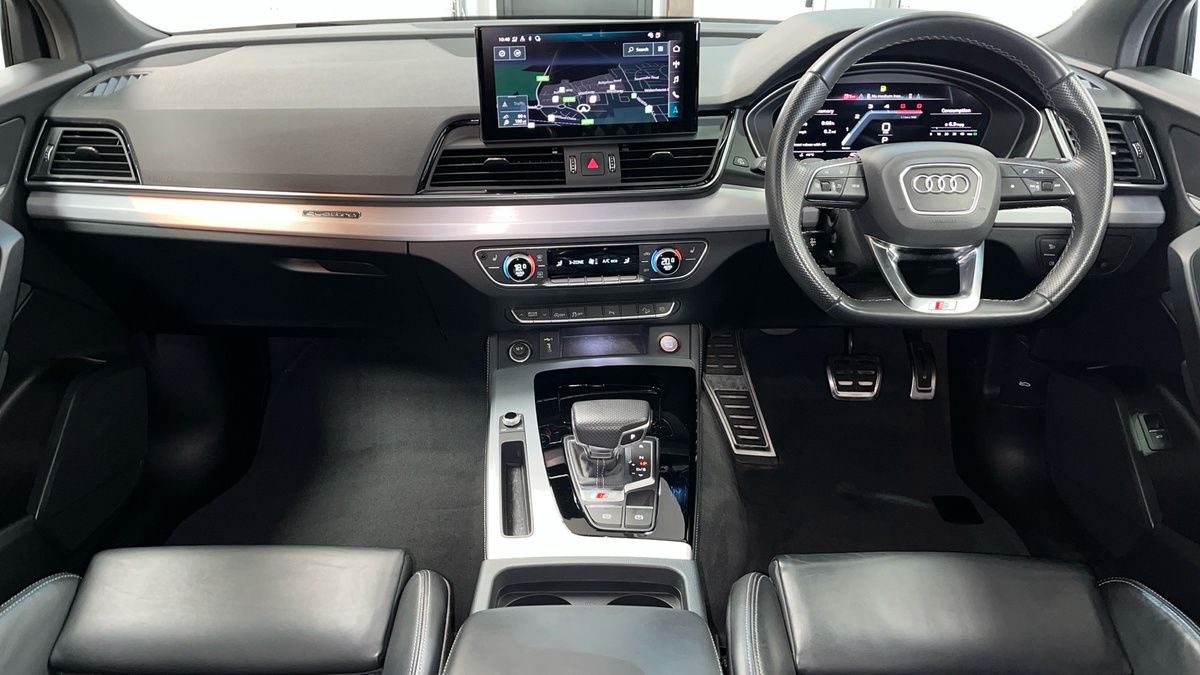 Audi SQ5 Image 12