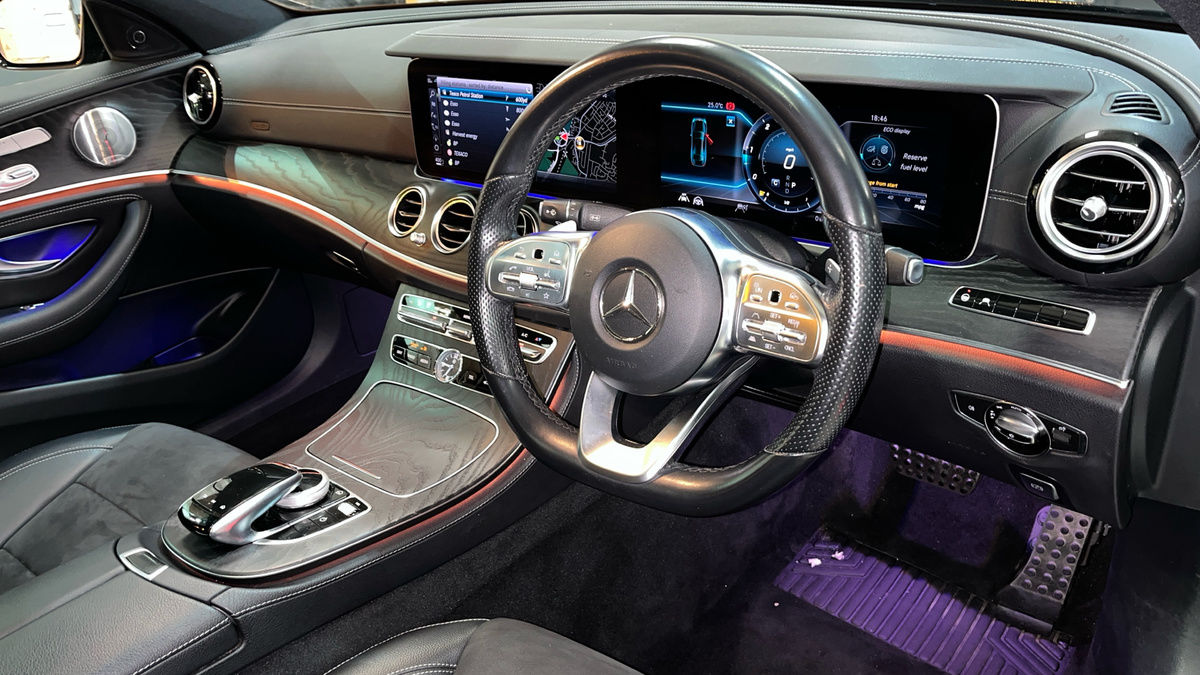 Mercedes-Benz E Class Image 5