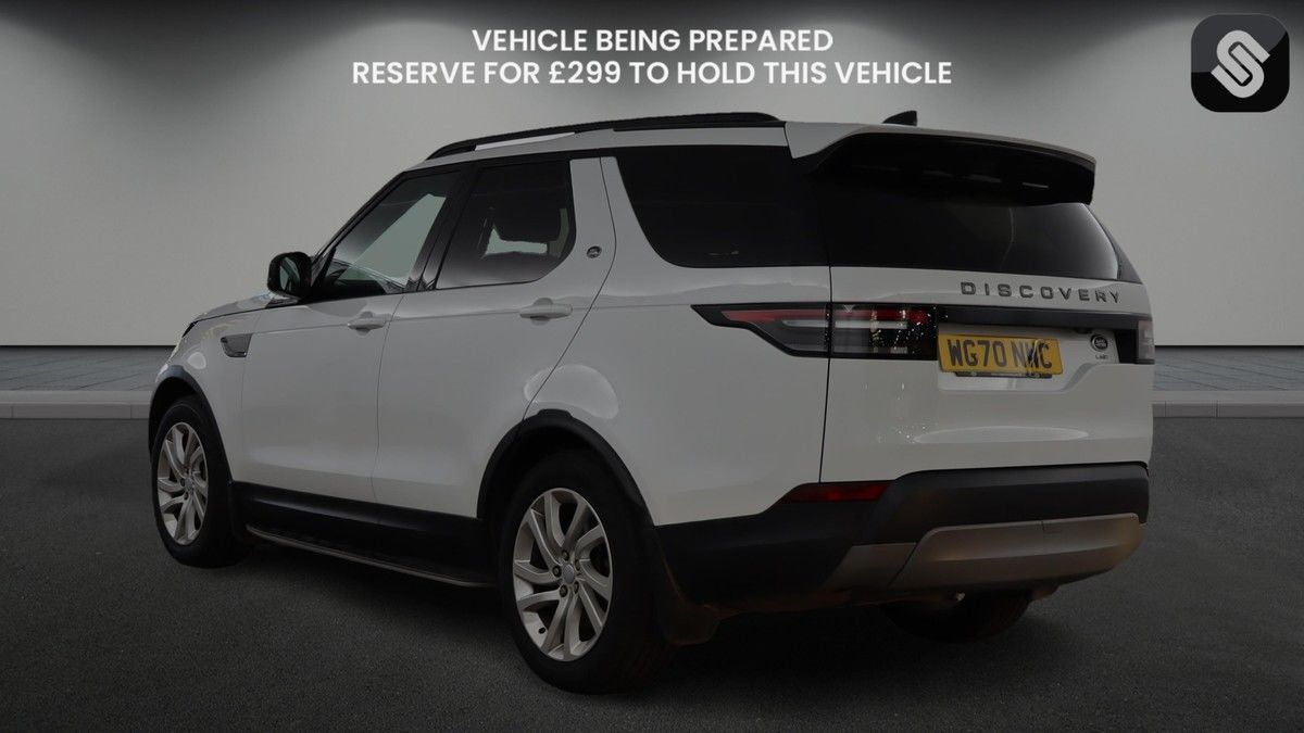 Land Rover Discovery Image 3