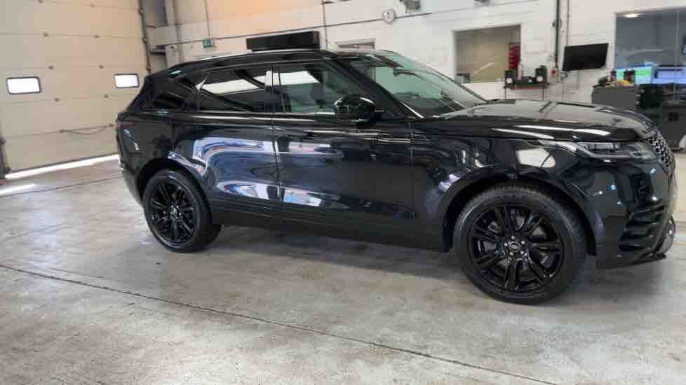 More views of Land Rover Range Rover Velar