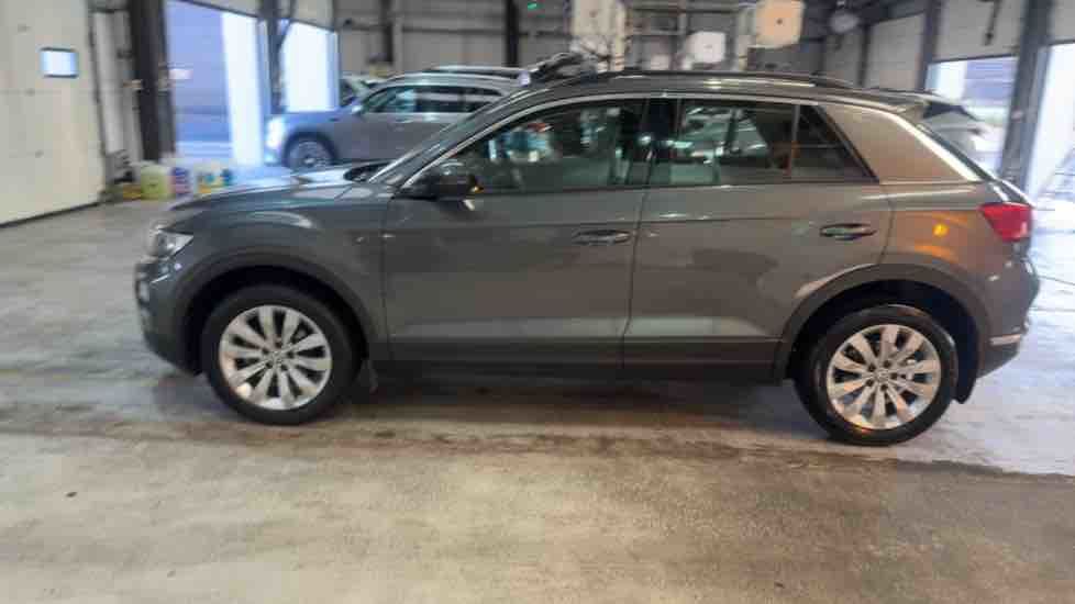 More views of Volkswagen T-Roc