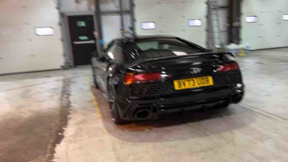 More views of Audi R8