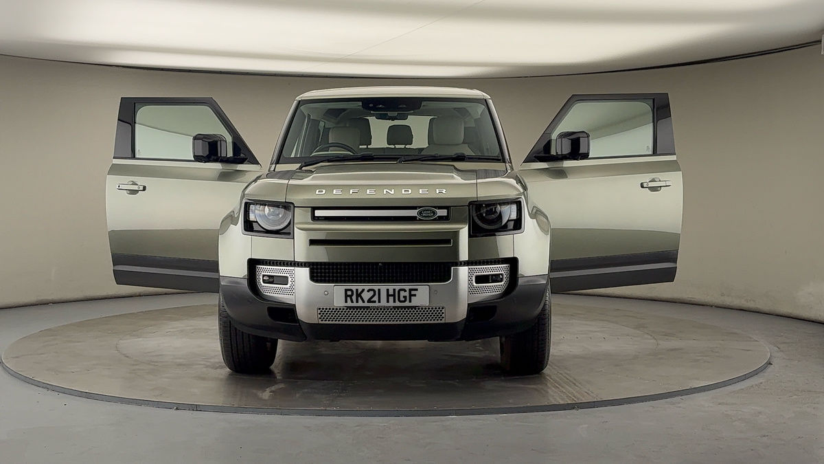 More views of Land Rover Defender 90