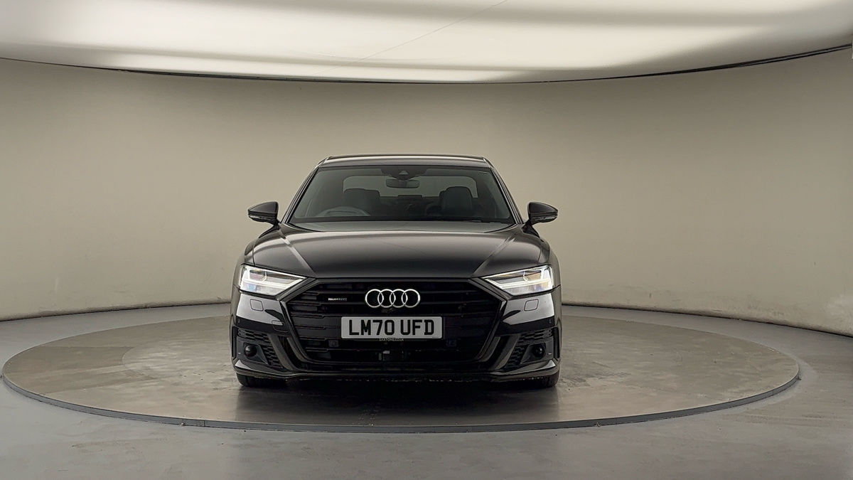 Audi A8 Image 5