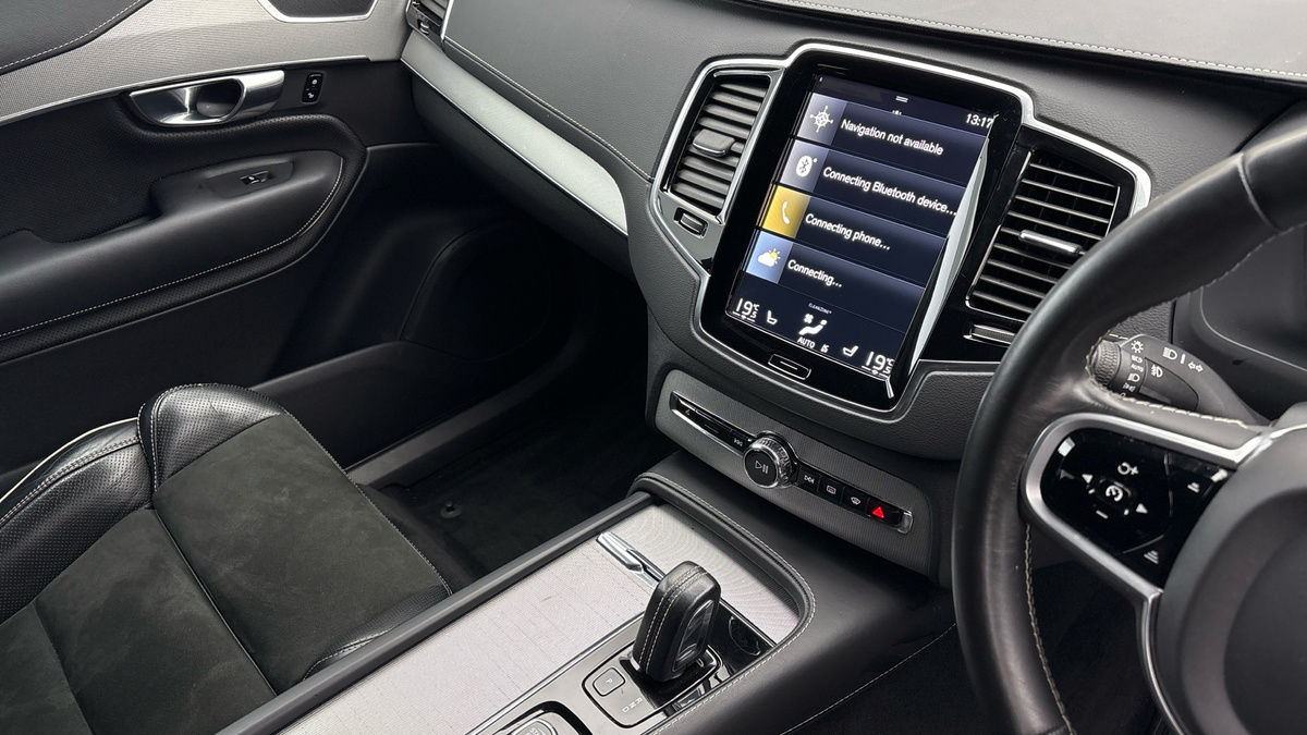 Volvo XC90 Image 18