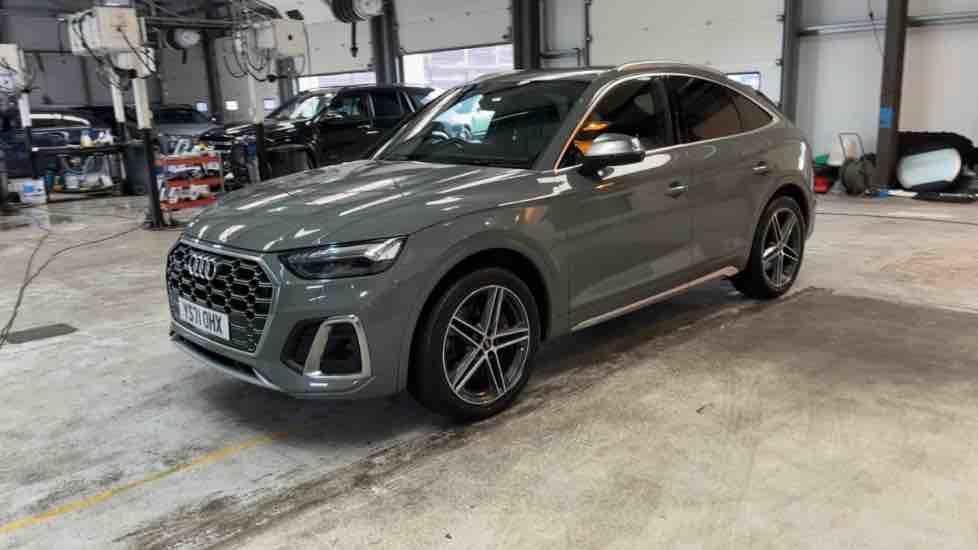 More views of Audi SQ5