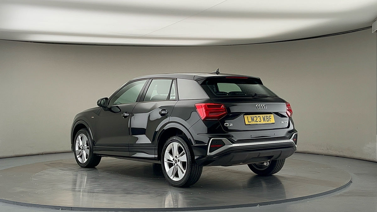Audi Q2 Image 2