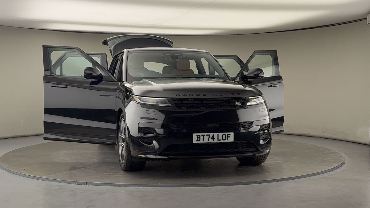 More views of Land Rover Range Rover Sport