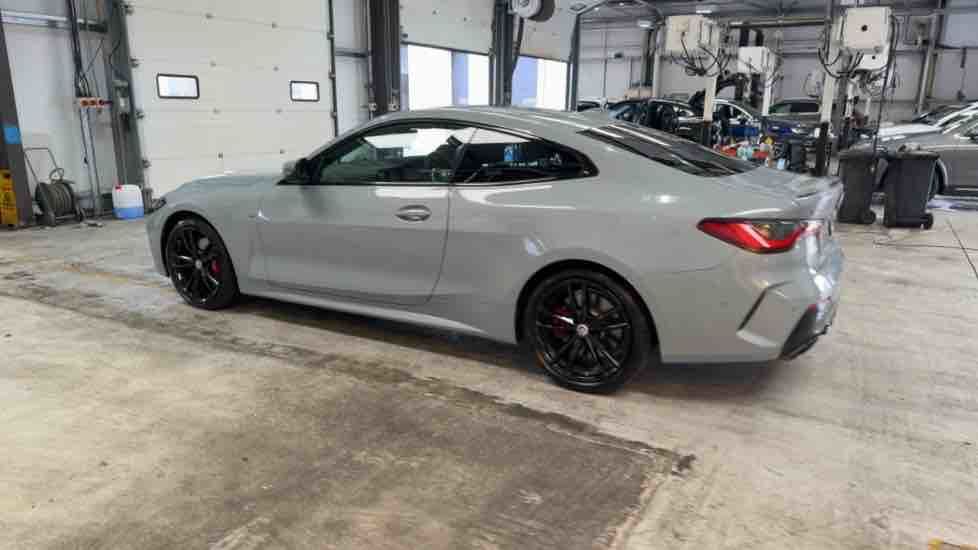 More views of BMW 4 Series