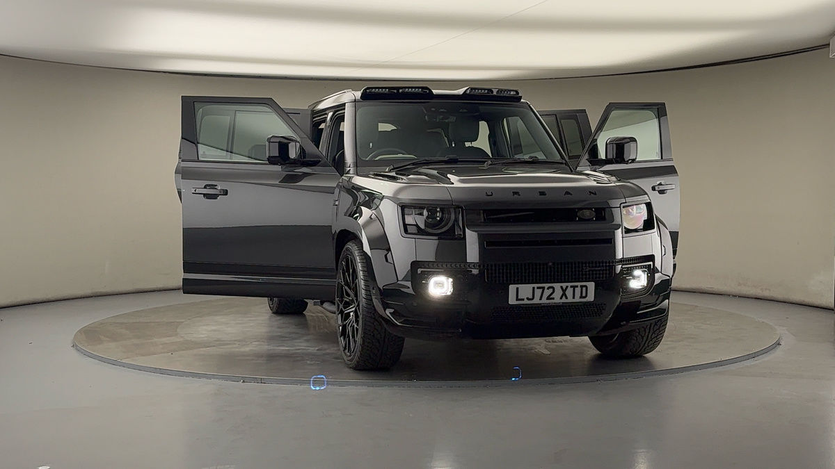 More views of Land Rover Defender 130