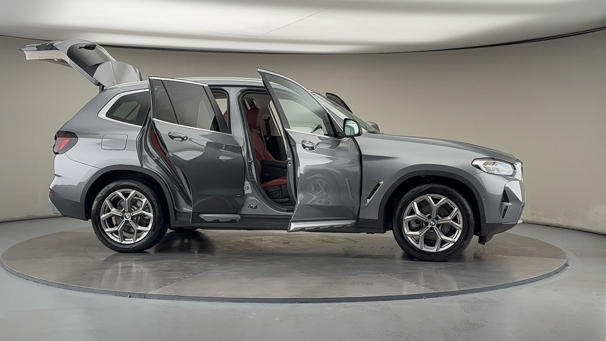 More views of BMW X3