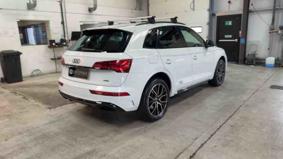 More views of Audi Q5
