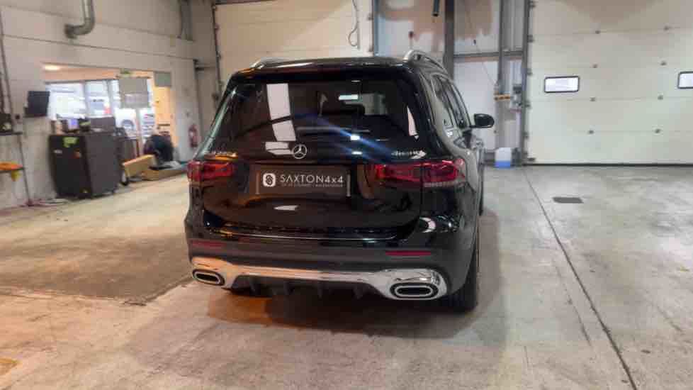 More views of Mercedes-Benz GLB