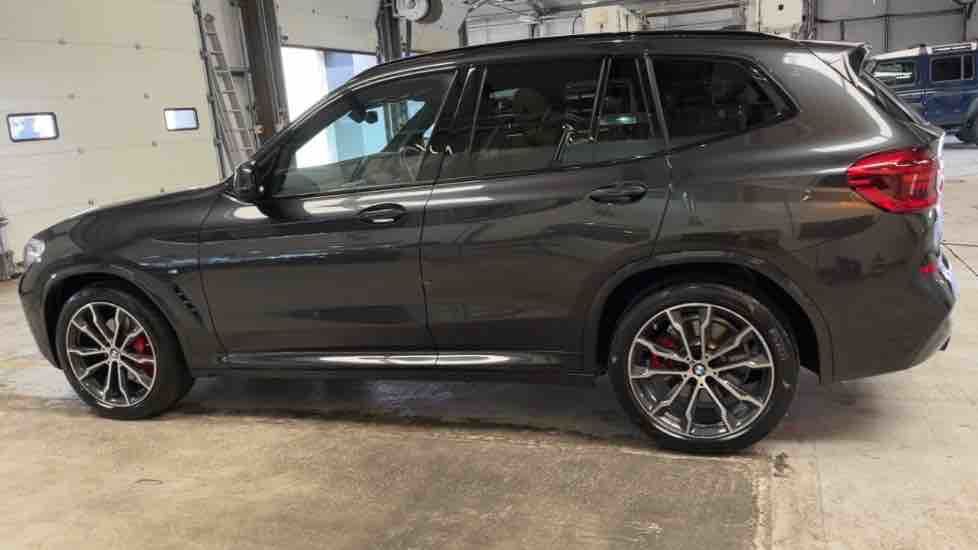 More views of BMW X3