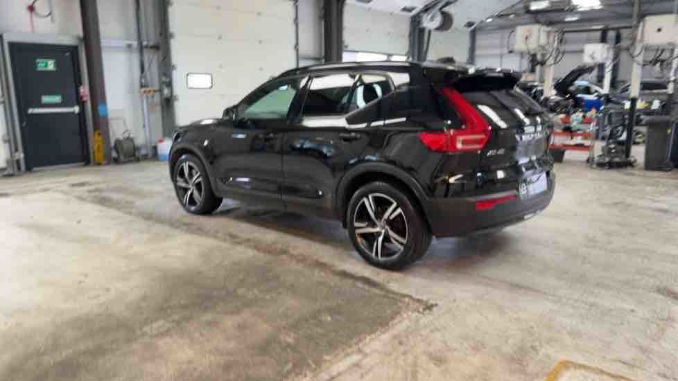 More views of Volvo XC40