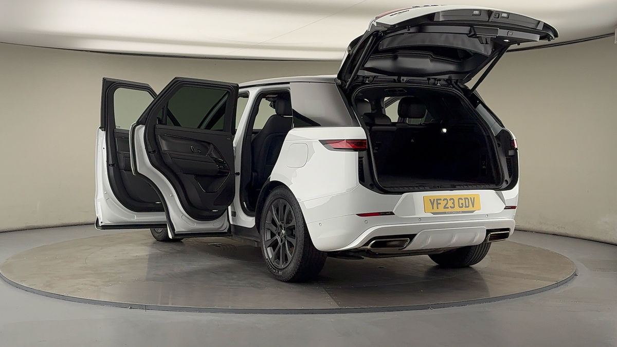 Land Rover Range Rover Sport Image 23