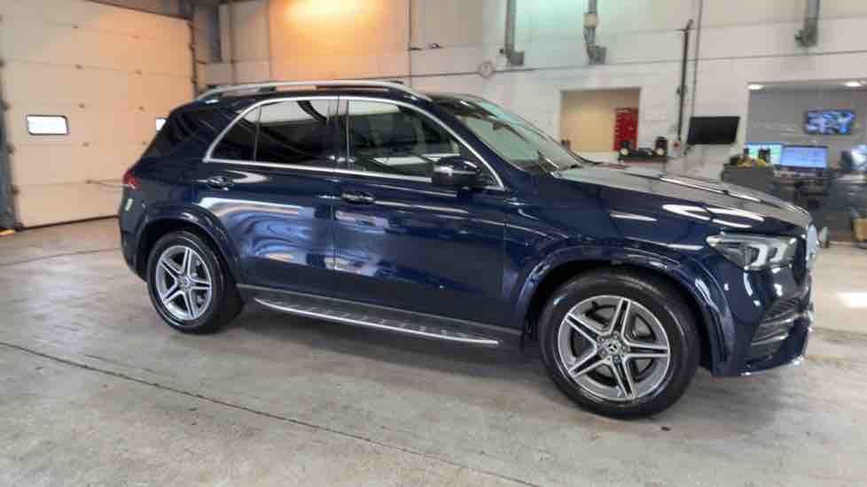 More views of Mercedes-Benz GLE